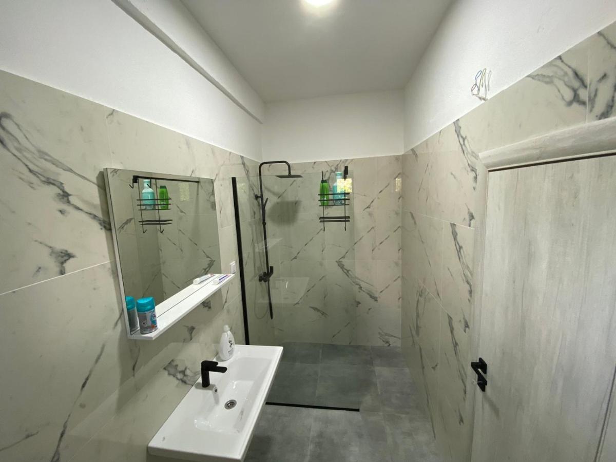 Olive Apartment 포드고리차 외부 사진
