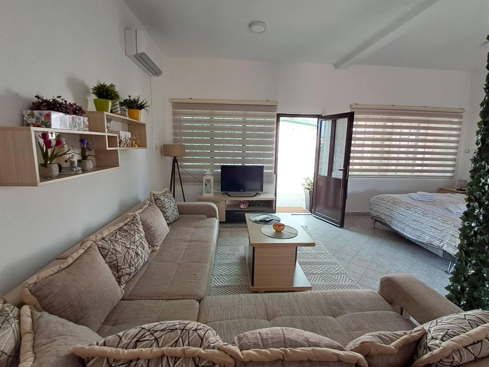Olive Apartment 포드고리차 외부 사진